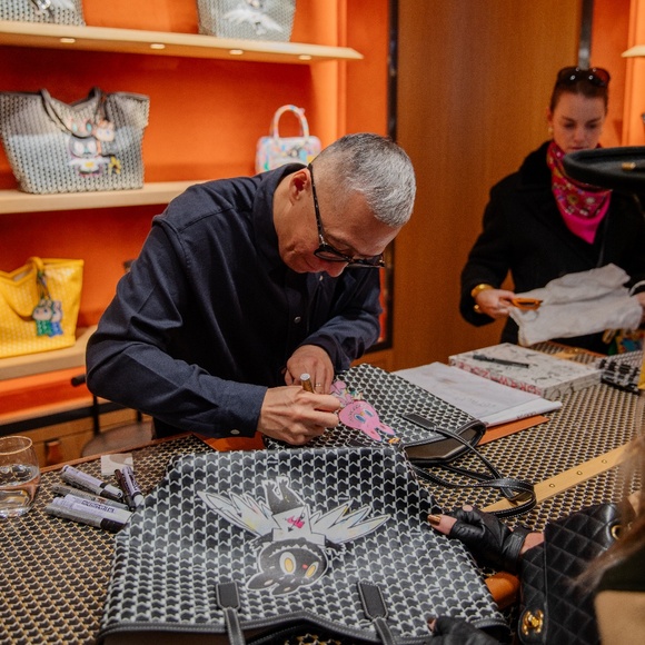 SIGNED BY ARTIST MOYNAT x KASING LUNG Collection M Tote Bag NEW Limited Edition - Picture 3 of 17